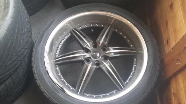 24 in Fosse Rims with Toyo Tires, 2