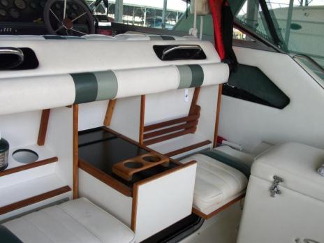 34' Sea Ray Sundancer 300