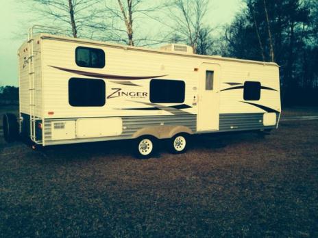 2011 zinger travel trailer with bunk house
