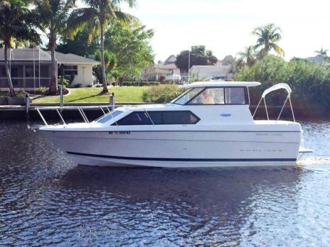 28' Bayliner 289 Classic Express