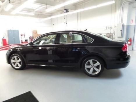 2013 Volkswagen Passat 4D Sedan 2.5 SE