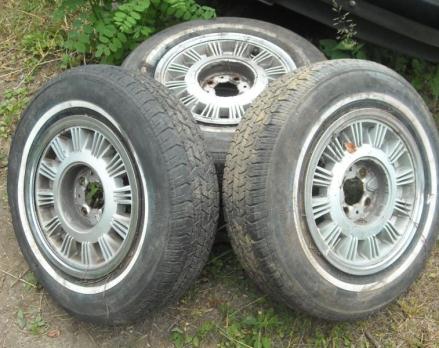 1989 Ford Mustang LX Wheels/Rims Set of 4, 0
