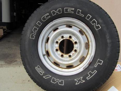 truck tire lt265