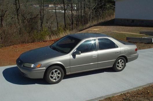 1999 TOYOTA CAMRY LE