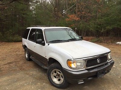 Mercury : Mountaineer BASE 4DR ALL WHEEL DRIVE Leather moonroof third row seating 8 passenger 4x4