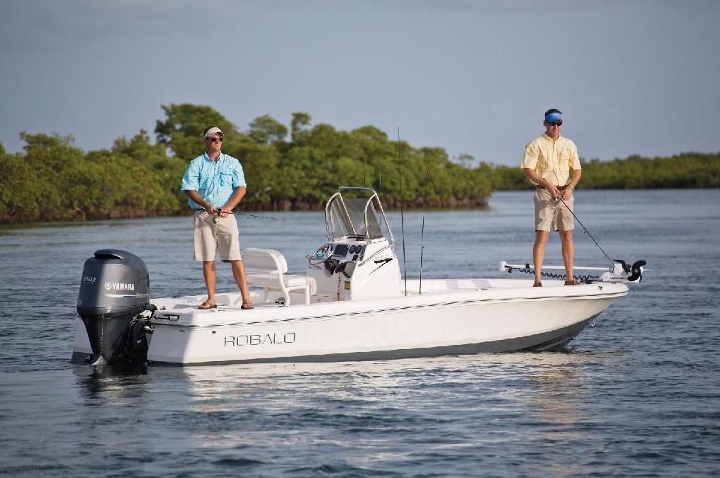 2016 Robalo R206