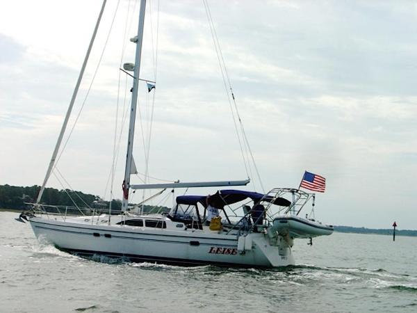 2006 Catalina 387