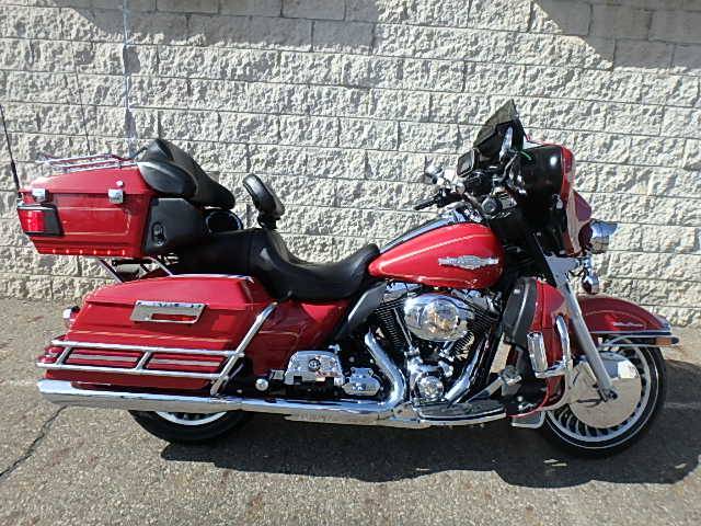 2010 Harley-Davidson Ultra Classic Electra Glide Firefighter Special Edit