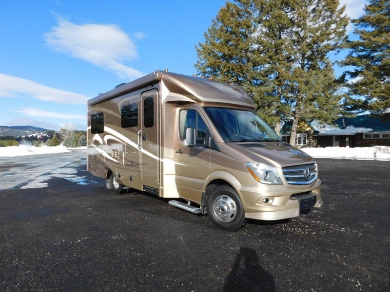 2017 Renegade Motorcoaches Vienna UCB