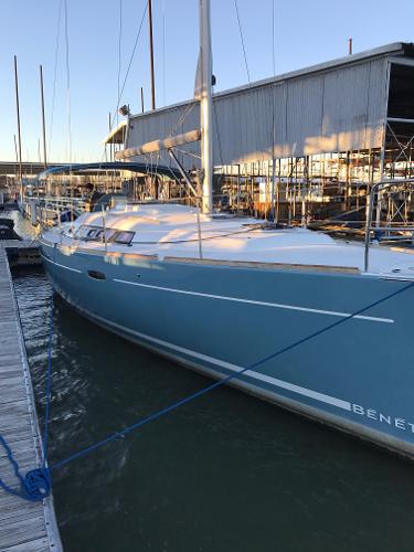 2011 Beneteau Oceanis 37