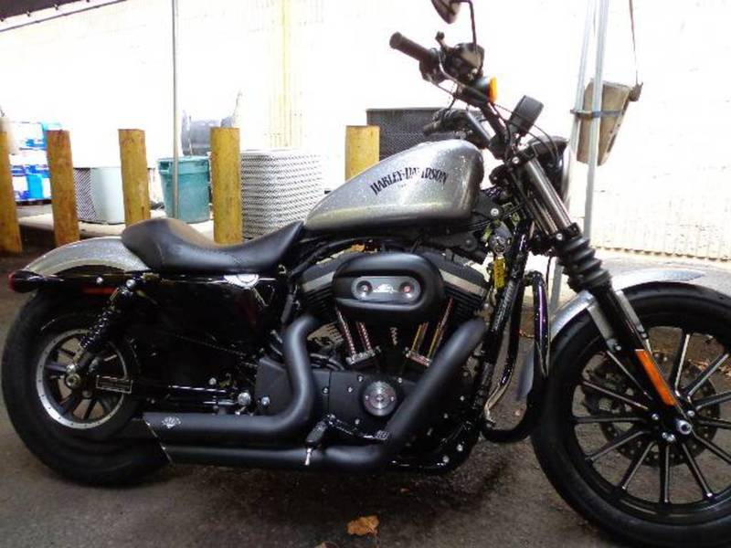 2015 Harley-Davidson XL883N - Sportster Iron 883