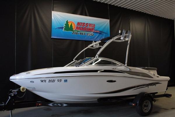 2011 Sea-Ray 185 Sport