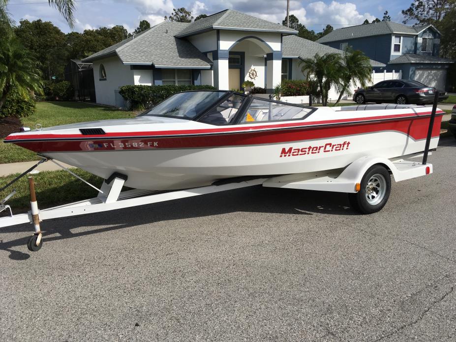 1987 Mastercraft ProStar 190