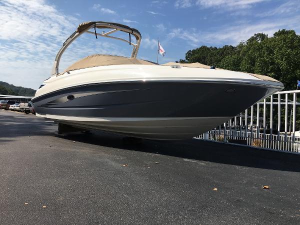 2017 Sea Ray SDX 240