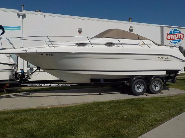 1996 Sea Ray 250 Sundancer