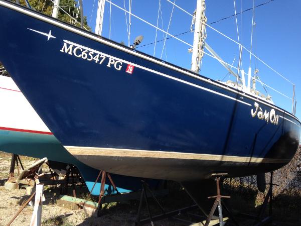 1973 C & C Masthead Sloop