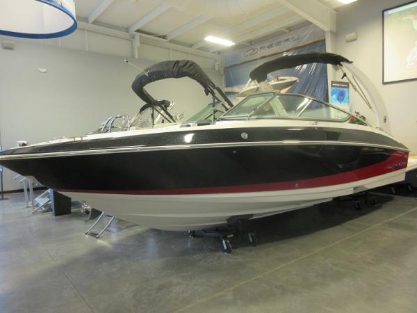 2017 Regal 2500 Bowrider