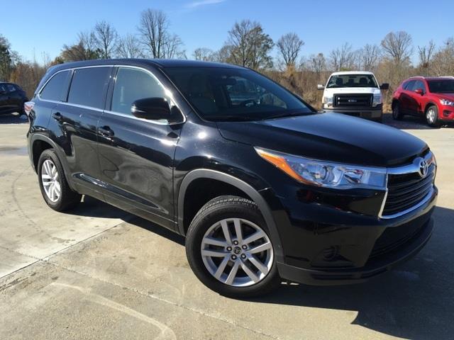 2016 Toyota Highlander LE