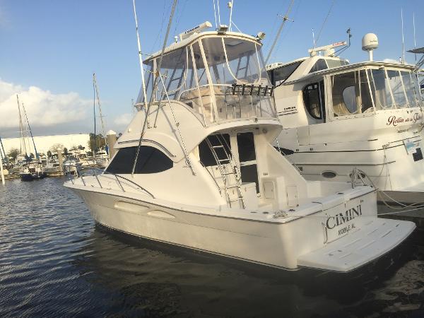 2006 Riviera 37 Flybridge