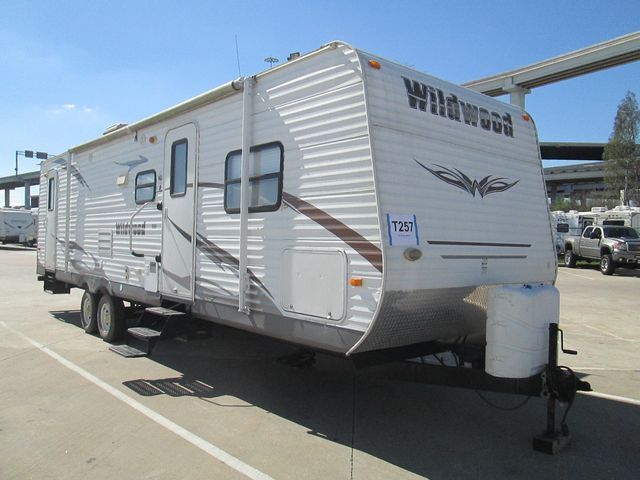 2011 Forest River Wildwood 29BHBS