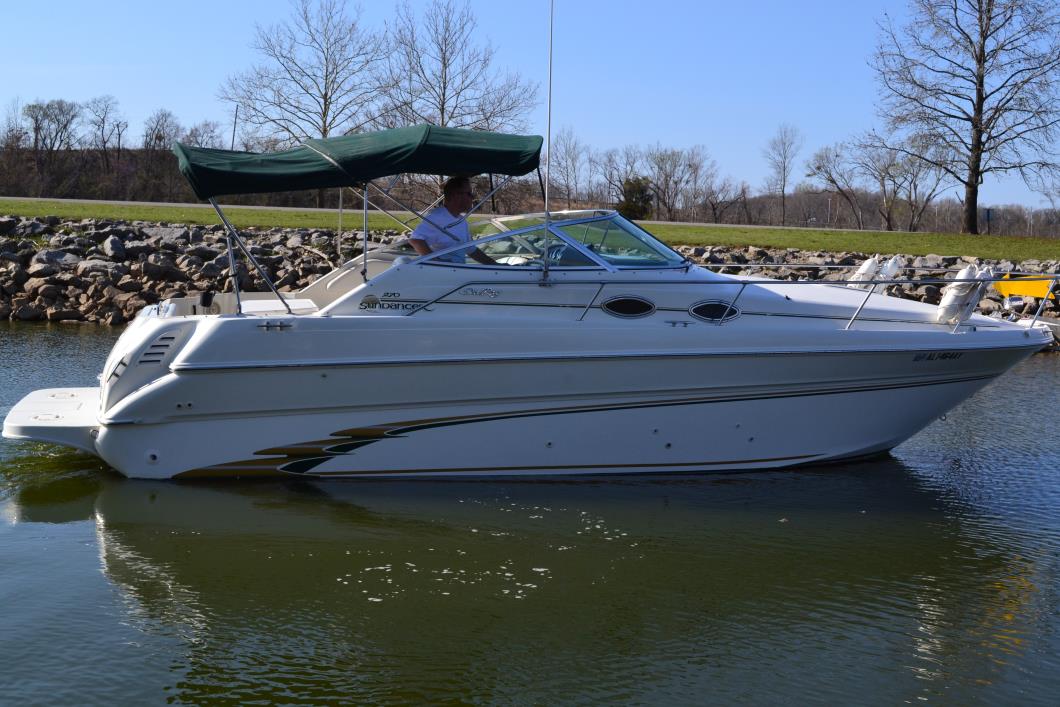 1999 Sea Ray 270 Sundancer