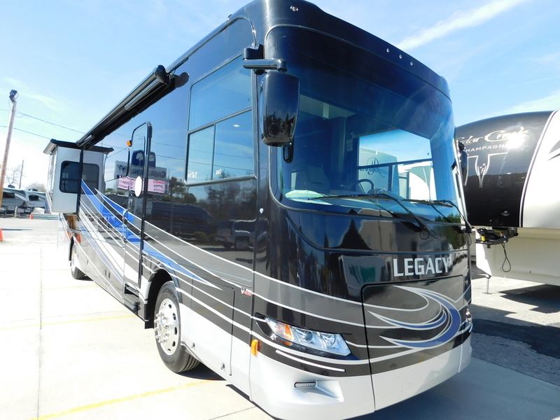 2017 Forest River LEGACY 38C