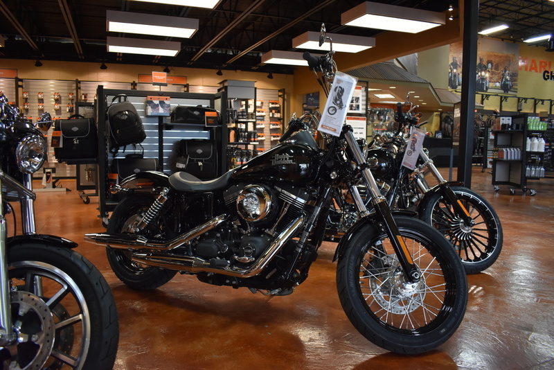 2017 Harley-Davidson FXDB - Street Bob