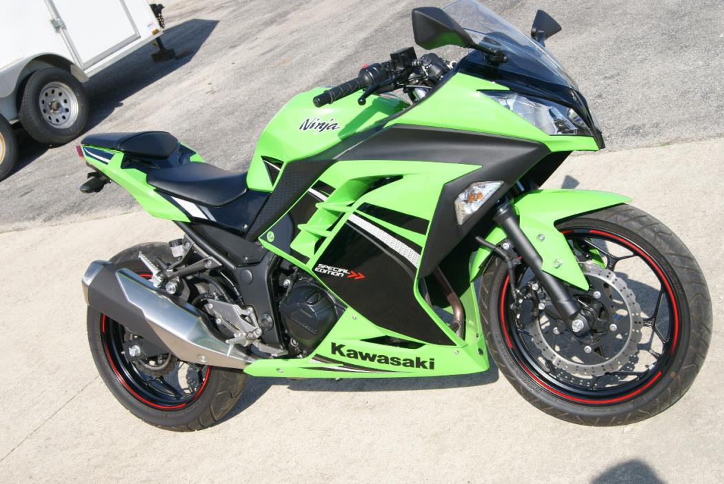 2014 Kawasaki NINJA 300 SE