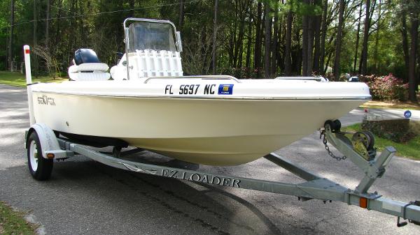 2005 Sea Fox Center Console 16