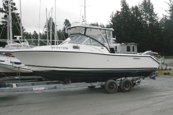 2005 Pursuit OS 255 Offshore