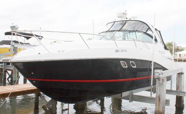 2012 Rinker 310 Express Cruiser