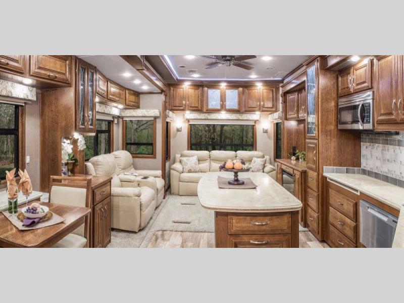 2017 DRV LUXURY SUITES Mobile Suites 40 KSSB4