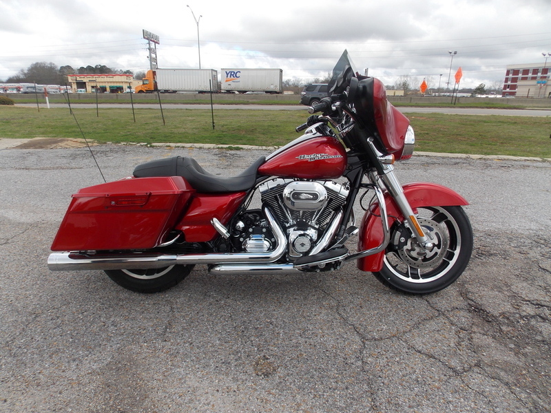 2013 Harley-Davidson FLHX - Street Glide