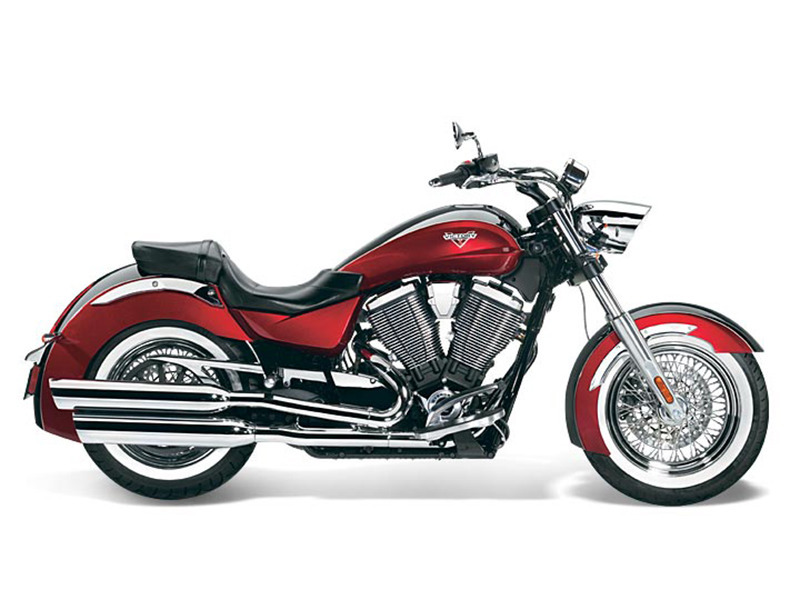 2014 Victory Motorcycles Boardwalk Gloss Black Over Sunset Red Two-Tone