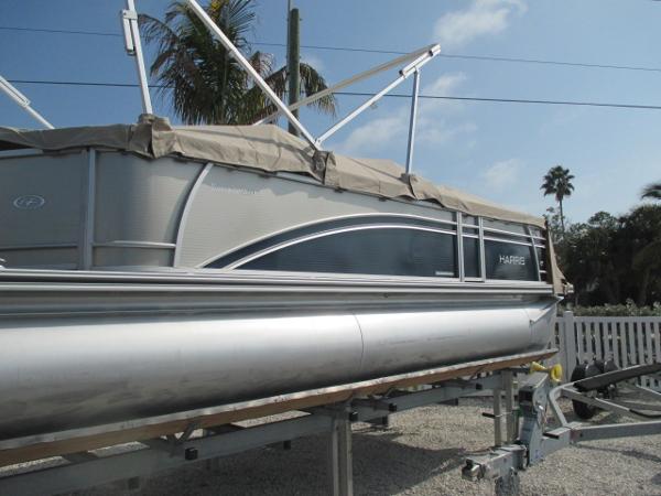 2015 Harris Pontoons Sunliner 220