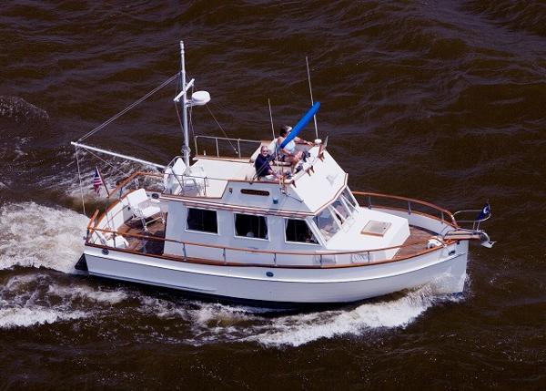 1977 Grand Banks 32