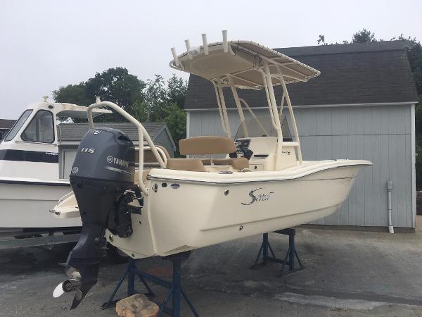 2016 Scout Boats 195 Sportfish