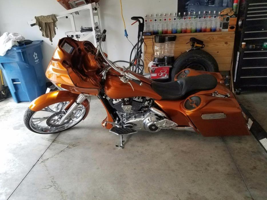 2015 Harley-Davidson ROAD GLIDE CUSTOM