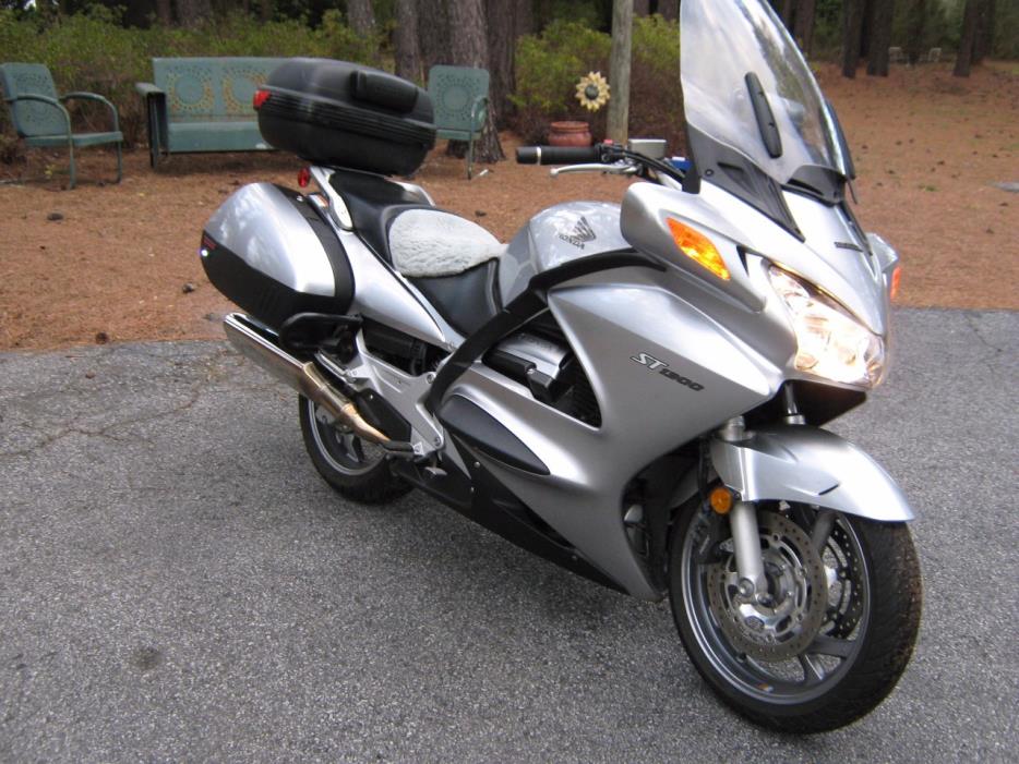 2007 Honda ST SERIES 1300