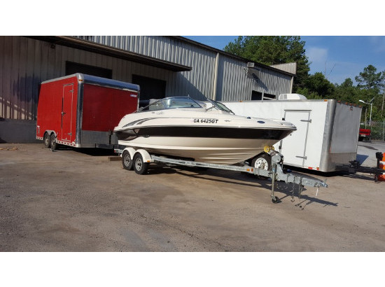 2004 Sea Ray 200 Sundeck