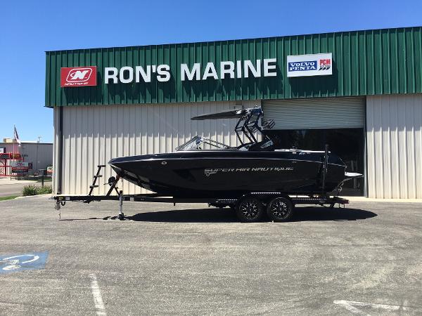 2016 Nautique Super Air Nautique G23