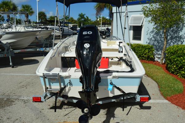 2017 Boston Whaler 150 Super Sport