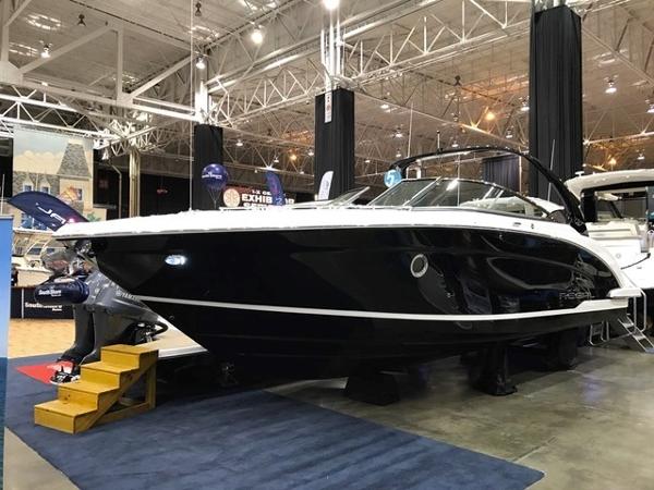 2017 Regal 3200 Bowrider