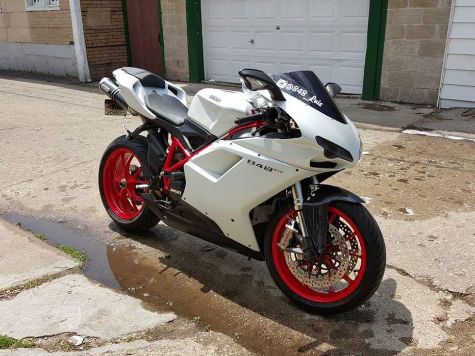 2011 Ducati SUPERBIKE 848 EVO