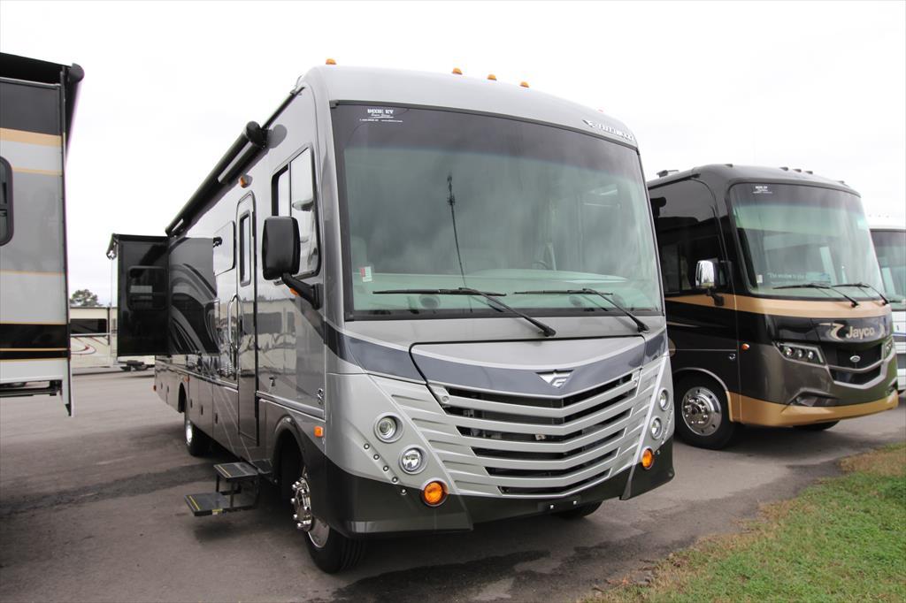 2017 Fleetwood Storm 32A