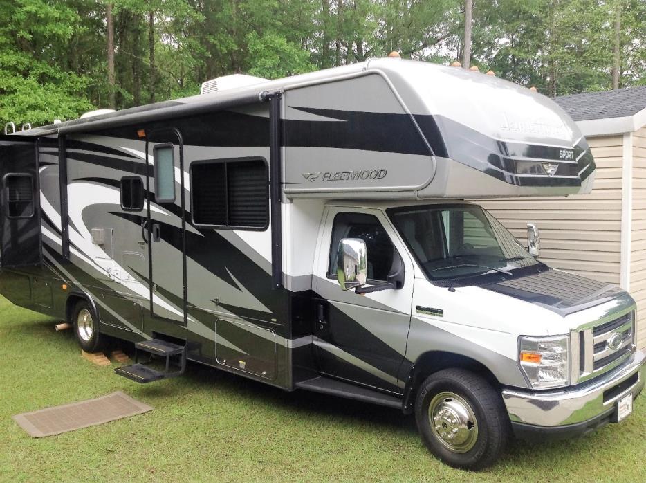 2013 Fleetwood JAMBOREE SPORT 31M