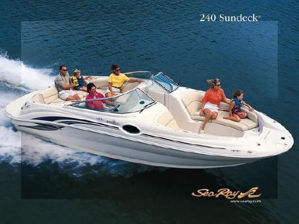 2001 Sea Ray 240 Sundeck