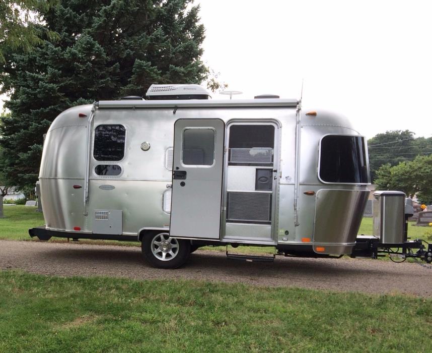 2016 Airstream FLYING CLOUD 19