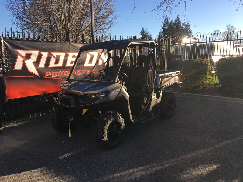 2017 Can-Am Defender XT HD8