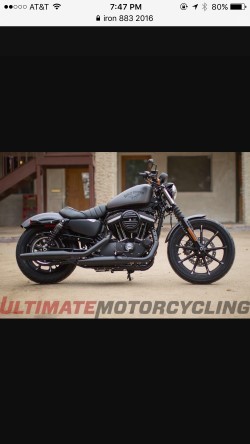 2016 Harley-Davidson SPORTSTER 883 IRON